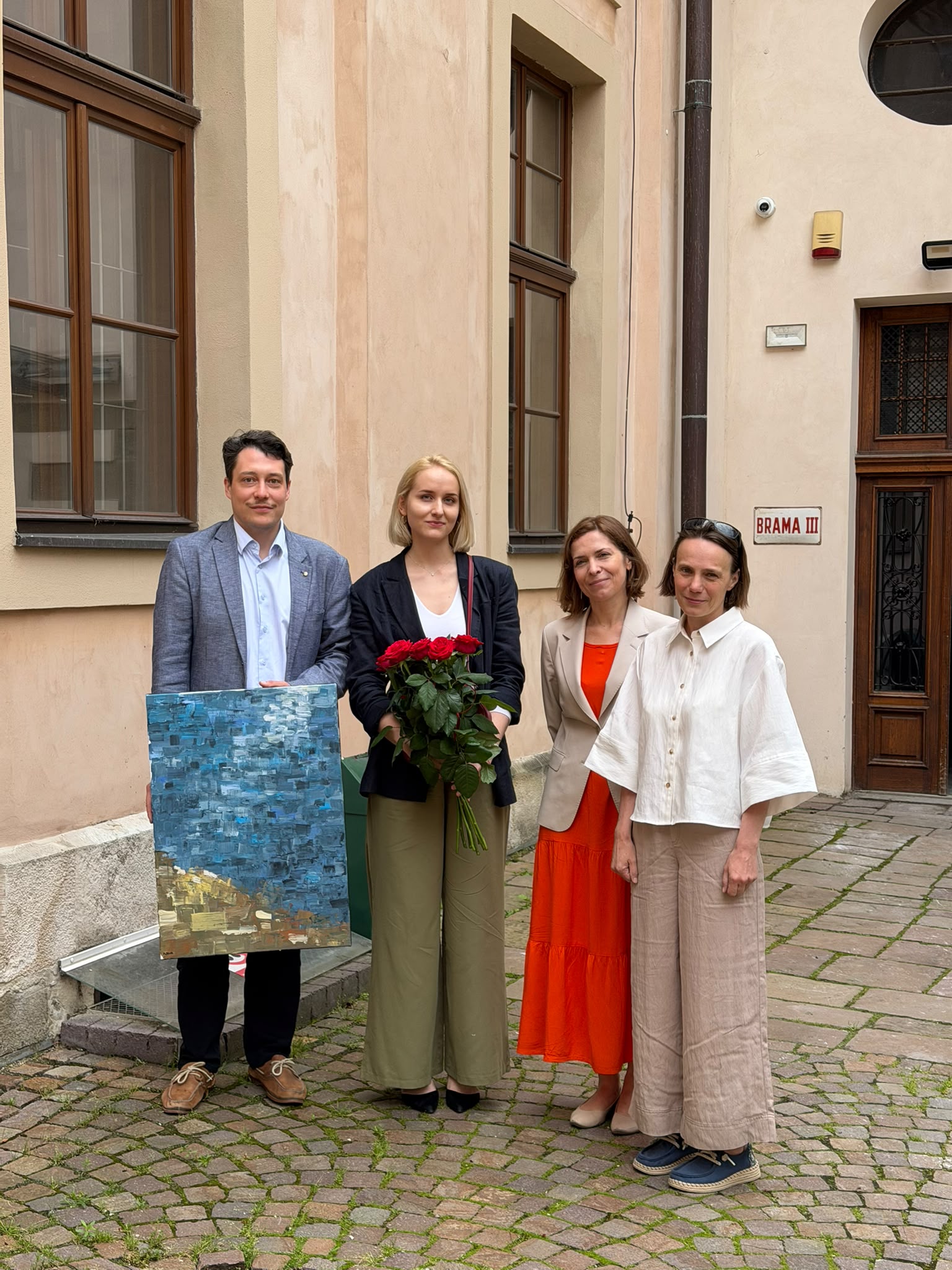 Emilia Srebrna with the thesis committee after her MA defence